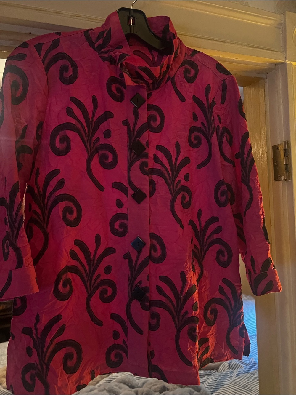 Women's Pink Floral-Print Lightweight Jacket